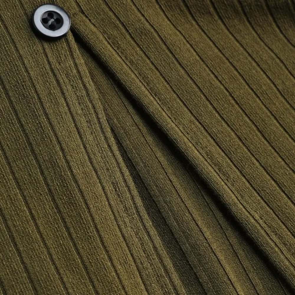 Rib Button Slit Midi Dress - Picture 4 of 8